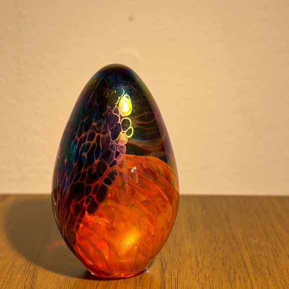 GES Glass Eye Studio Iridescent Egg Art Glass Paperweight 1997 - Picture 6 of 14